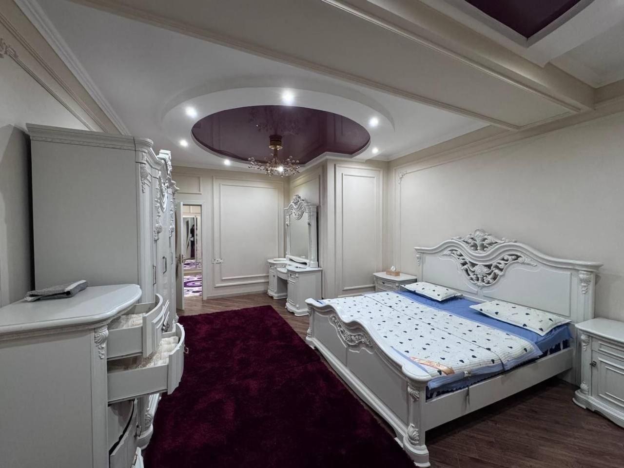 A Stylish Apartment In The Heart Of Tashkent! Exterior foto