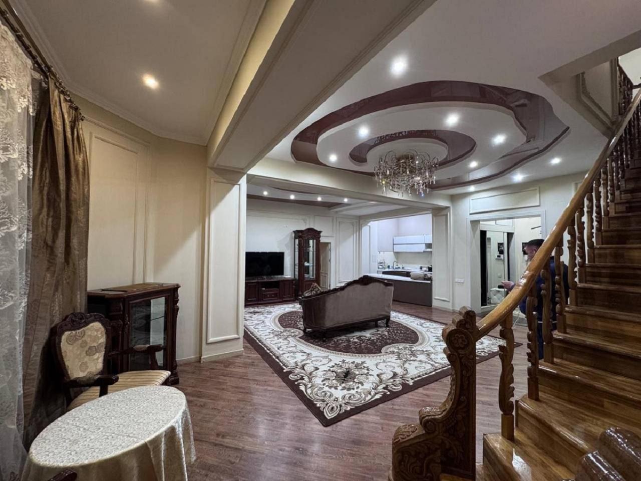 A Stylish Apartment In The Heart Of Tashkent! Exterior foto